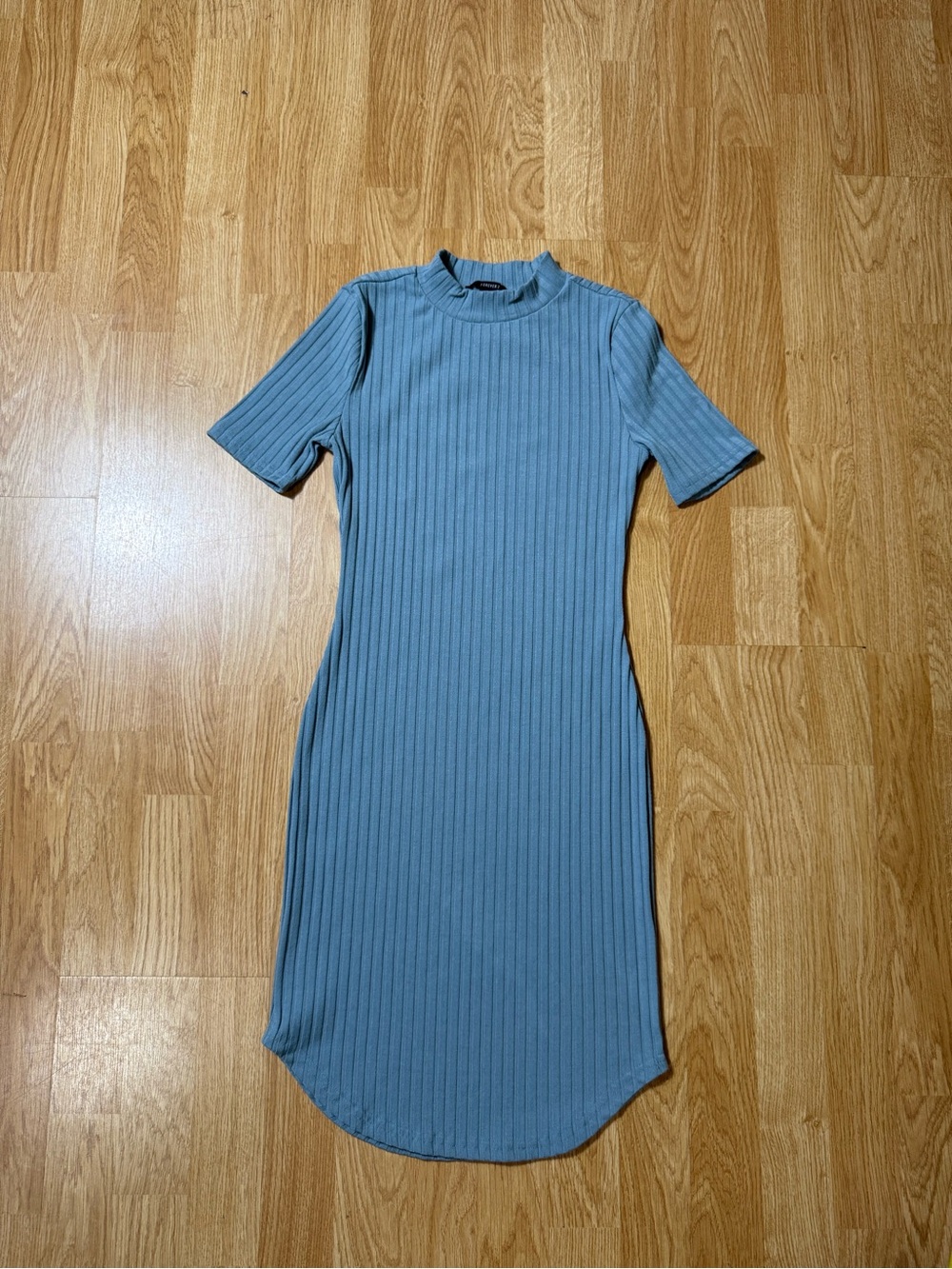 Forever 21 Ribbed Short-Sleeve Midi Dress in Dusty Blue - Size S